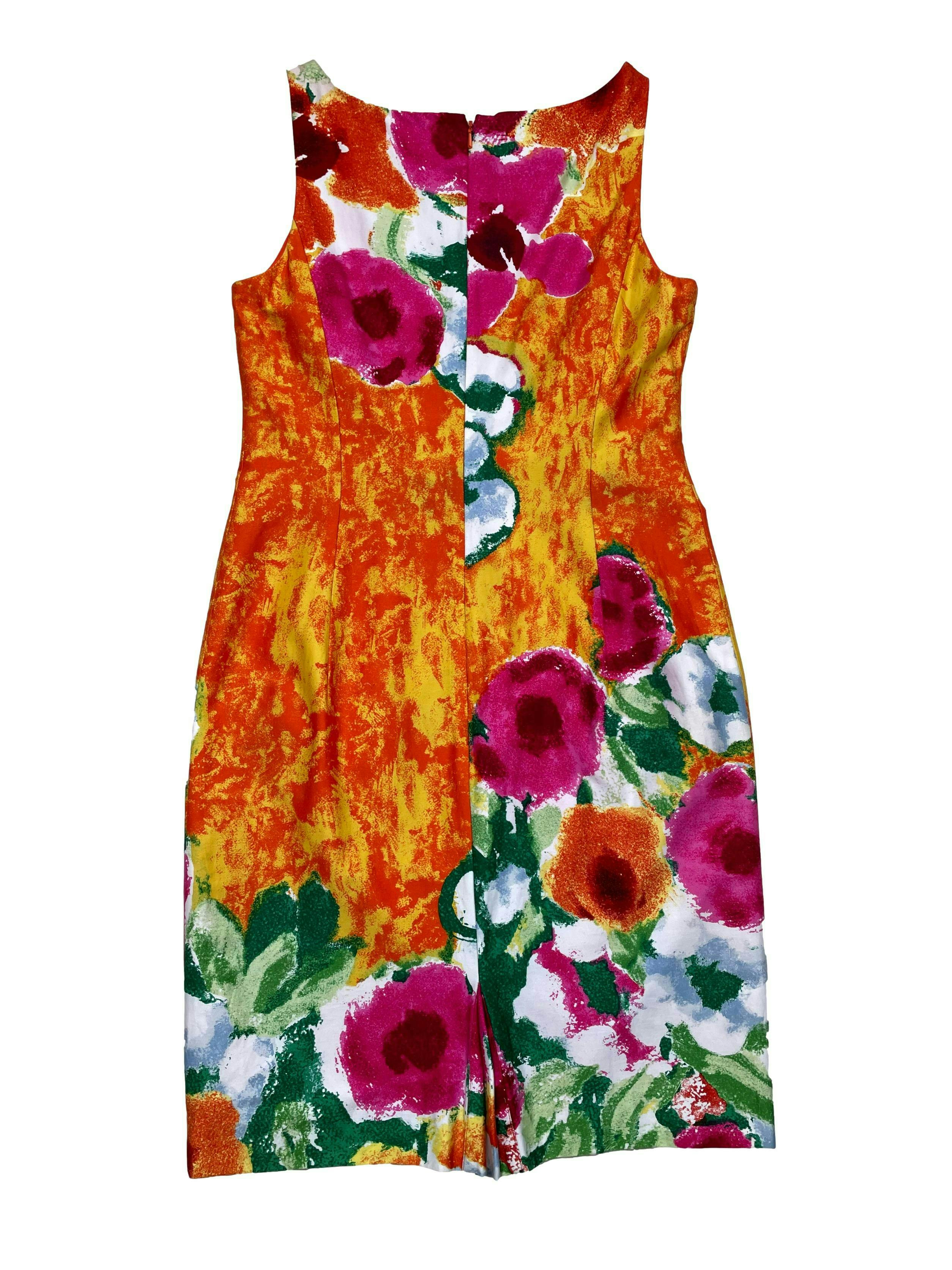 Vestido Jones New York de colores con flores tipo acuarela, 97% algodón, forrado con cierre en la espalda. Busto 90cm Cintura 76cm Largo 92cm. Precio original S/ 300