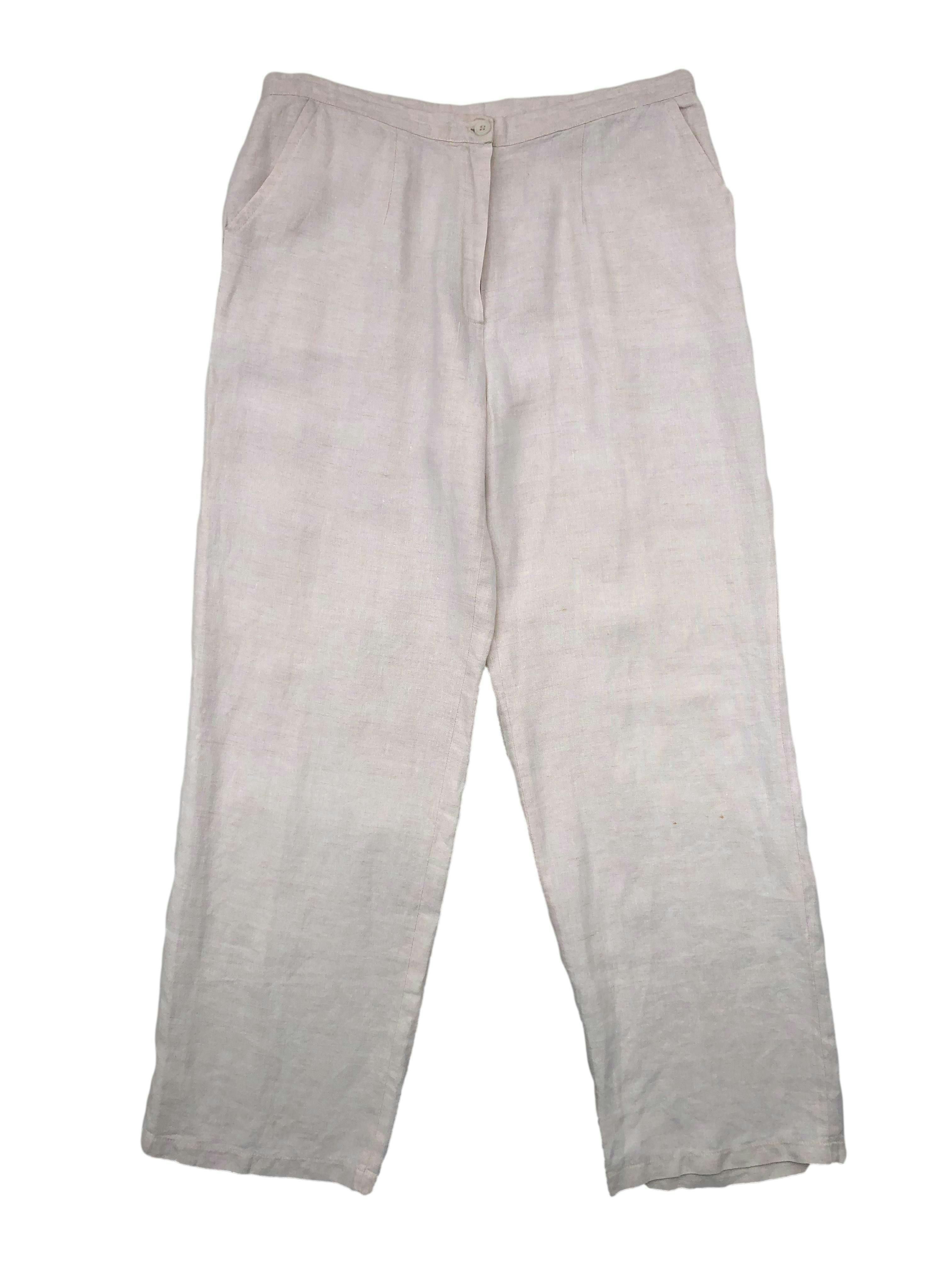 Pantalón crema de tela tipo lino,corte recto con pinzas y bolsillos frontales. Cintura 82cm, Largo 100cm.