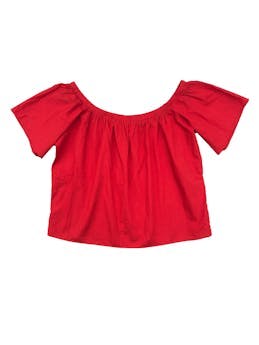Blusa H&M roja off shoulder, tela tipo algodón camisa. Busto 100cm Largo  41cm. Nueva