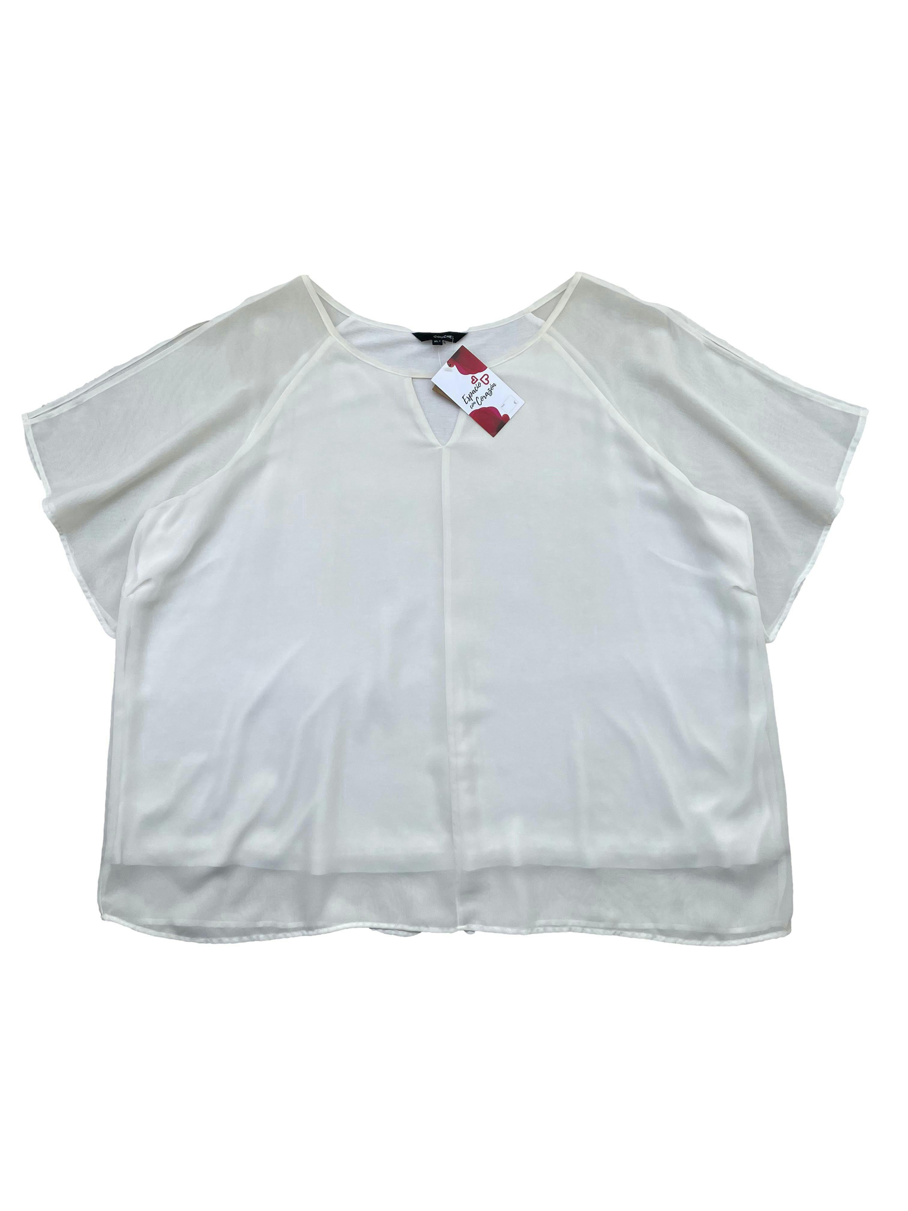 Blusa Couchel de gasa blanca con forro tipo algodón, abertura en mangas y escote delantero. Busto: 130cm, Largo: 68cm. Nueva con etiqueta