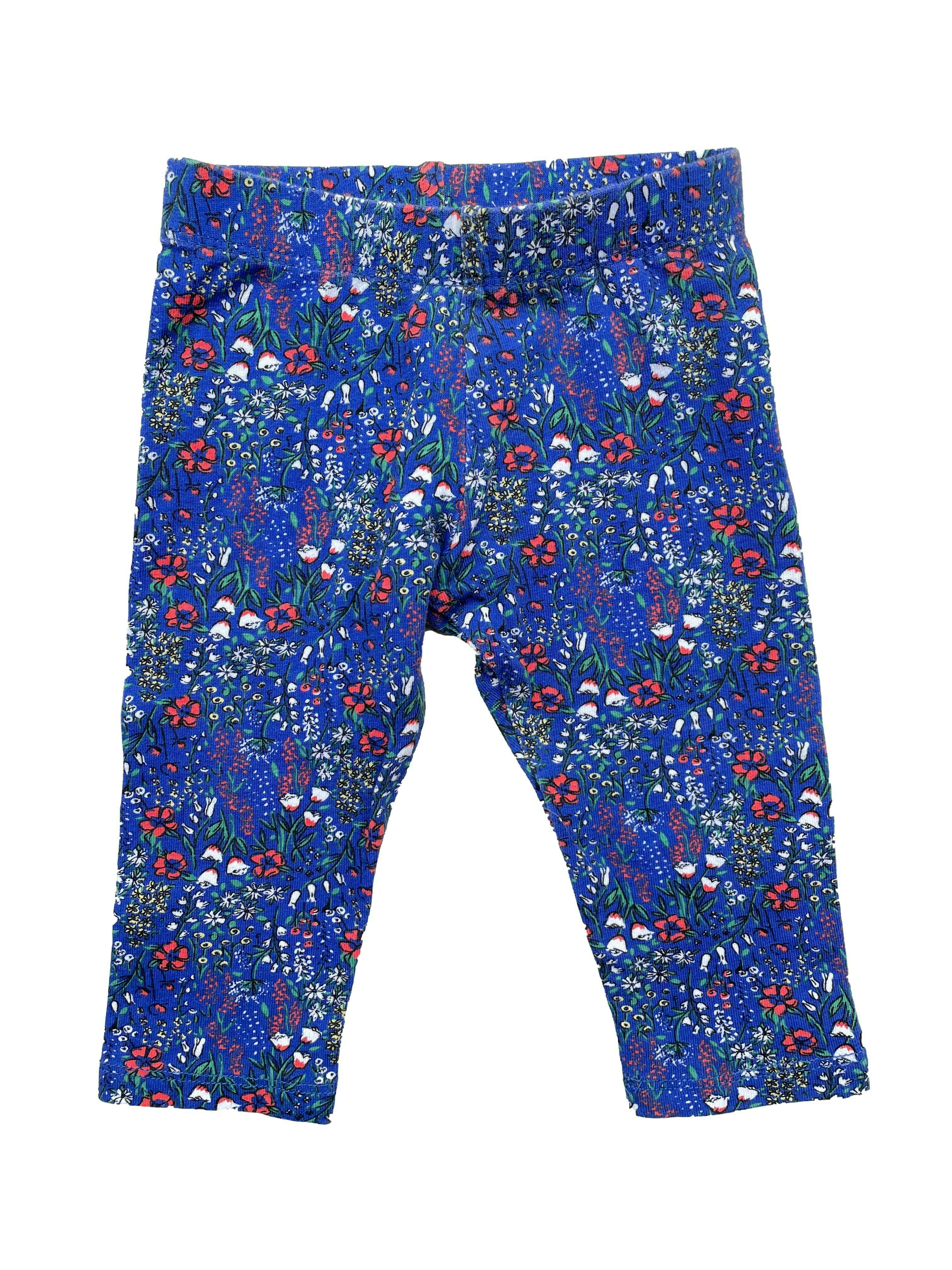 Pantaloncito de algodón azul con flores.