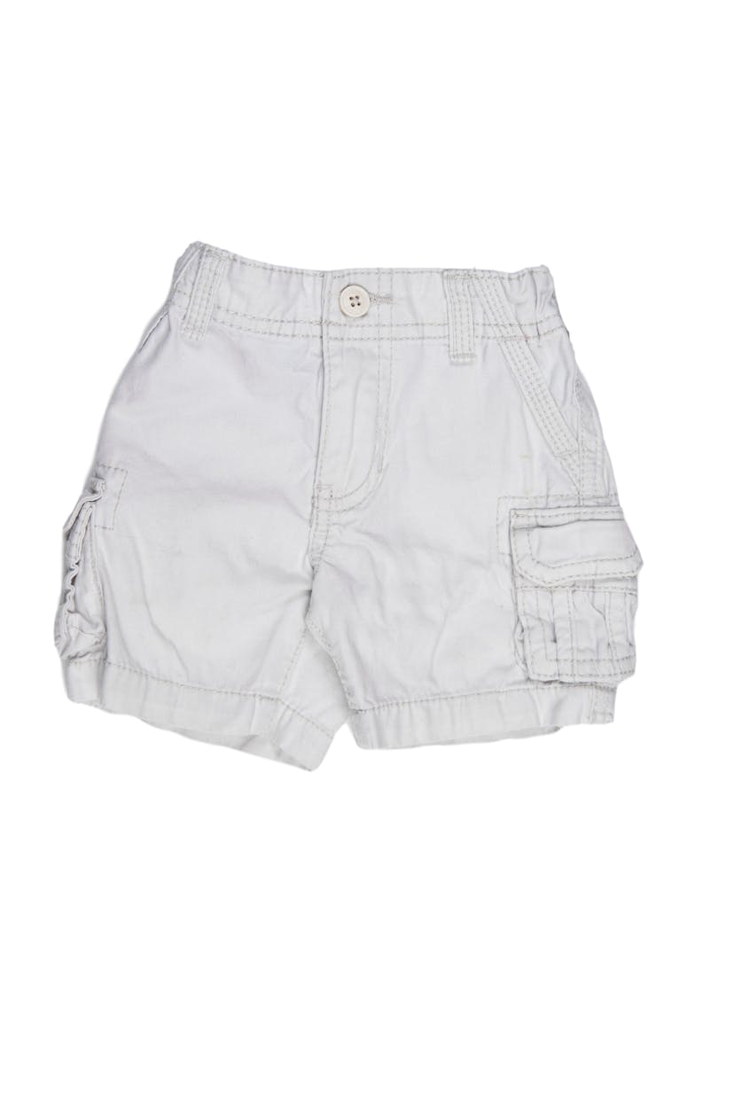 Short beige con bolsillos laterales, 100% algodón, elástico regulable - OshKosh