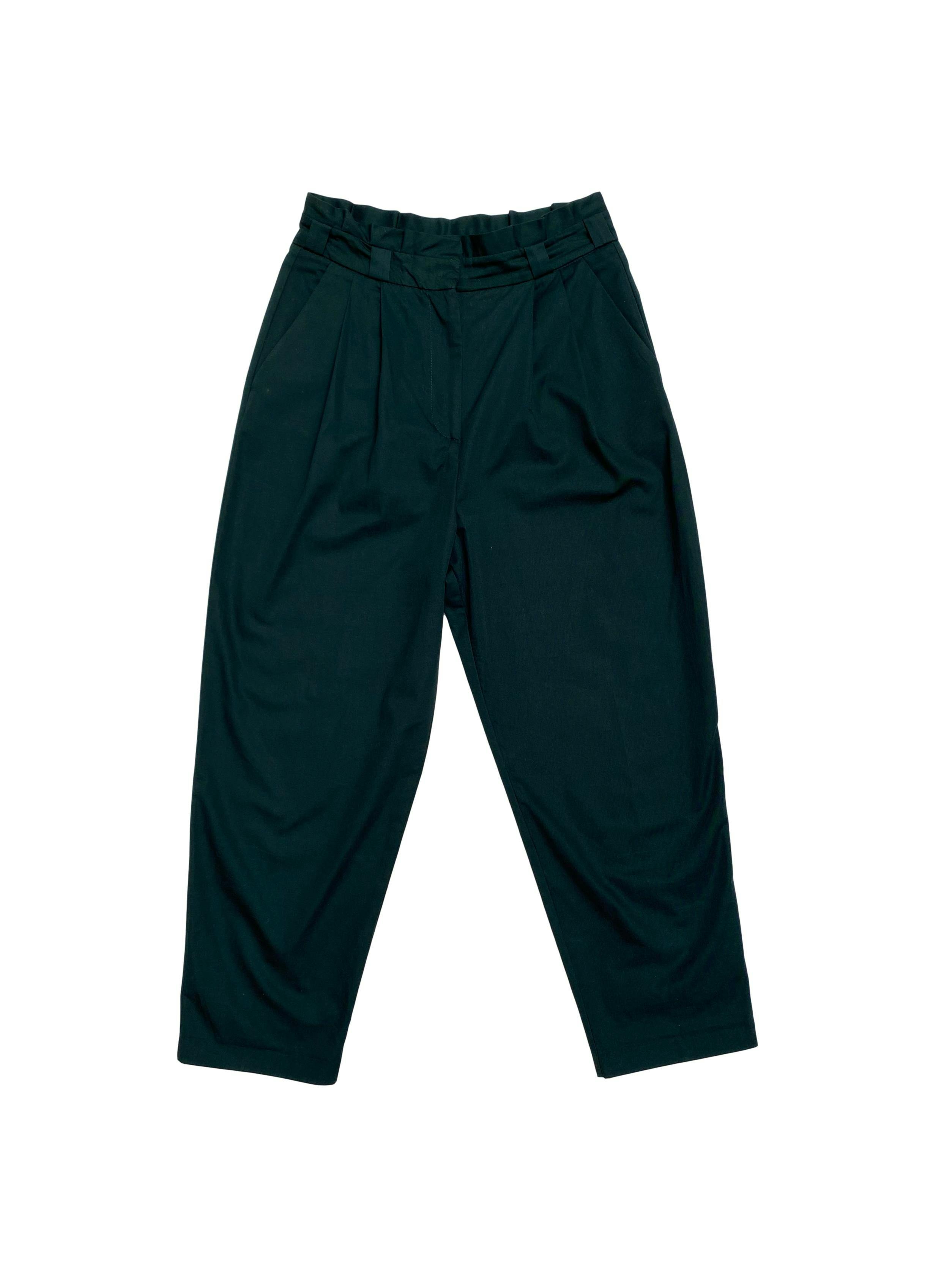 Pantalón Zara slouchy 100% algodón verde con bolsillos laterales. Cintura 76cm