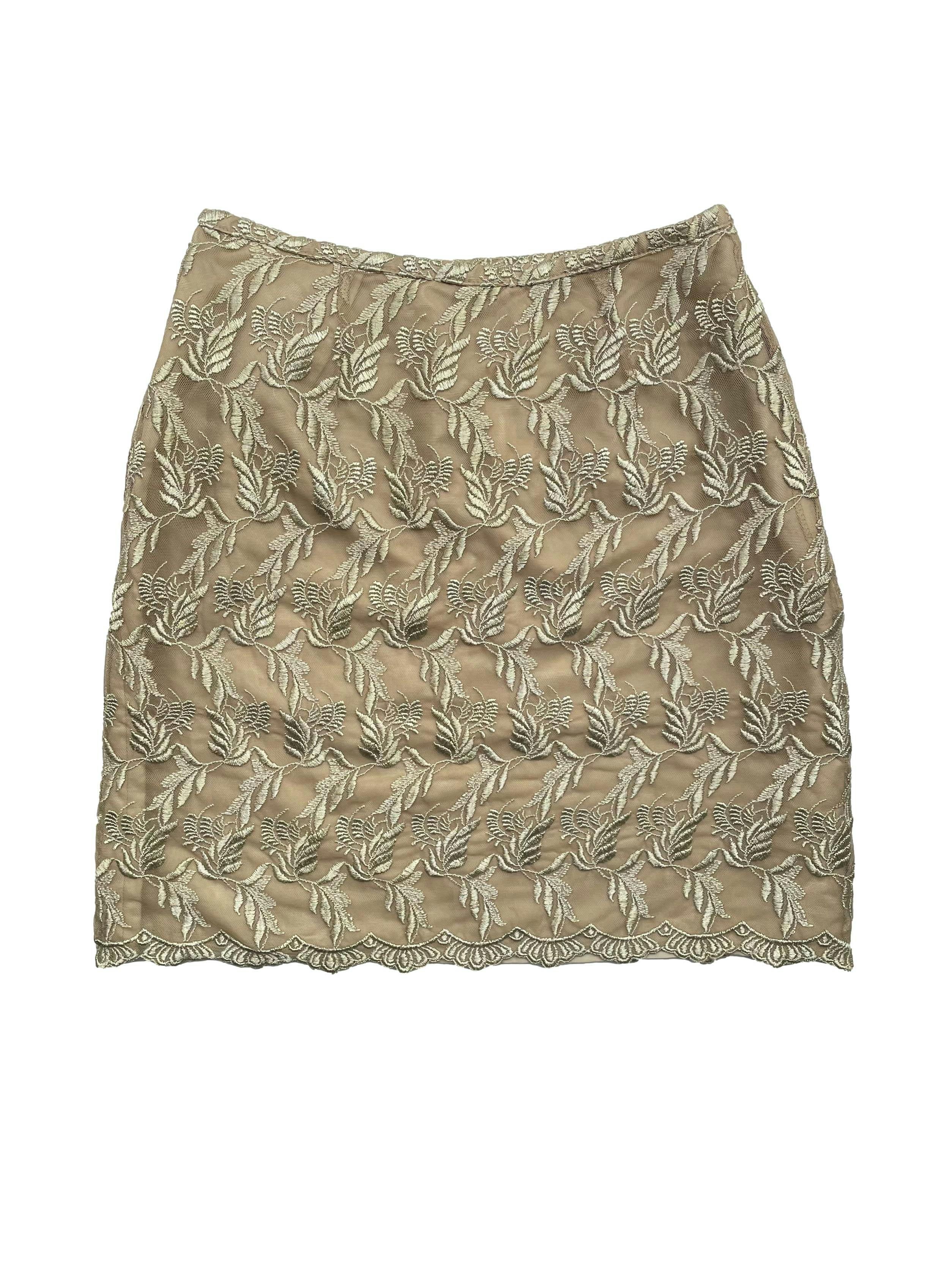 Falda mini George de tul bordado color arena con forro y cierre lateral. Cintura 66cm, Largo 48cm.