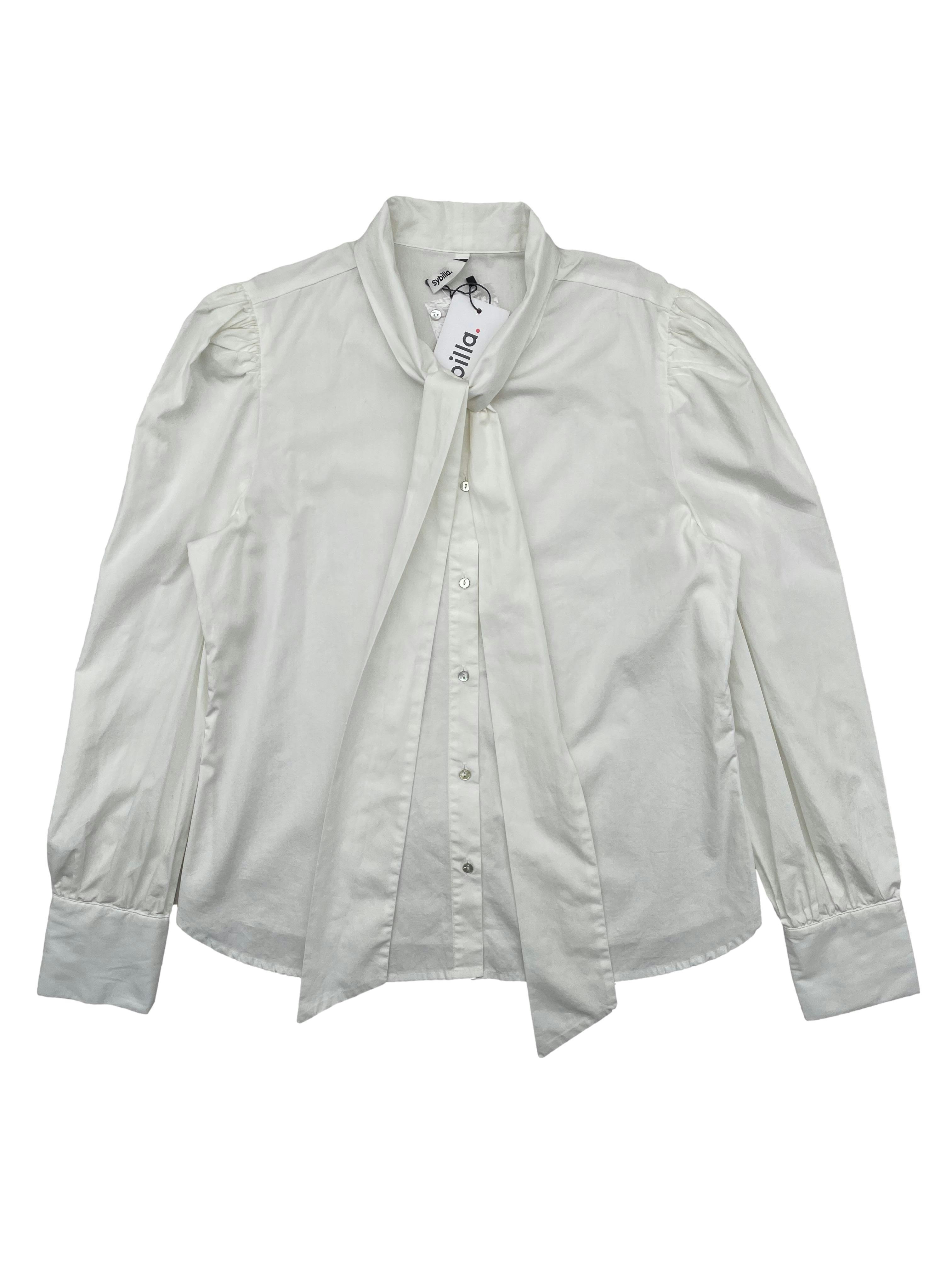 Blusa blanca Sybilla, corte recto, cintos en cuello, recogido en hombros y puños. Nueva con etiqueta. Busto 105cm, Largo 60cm.