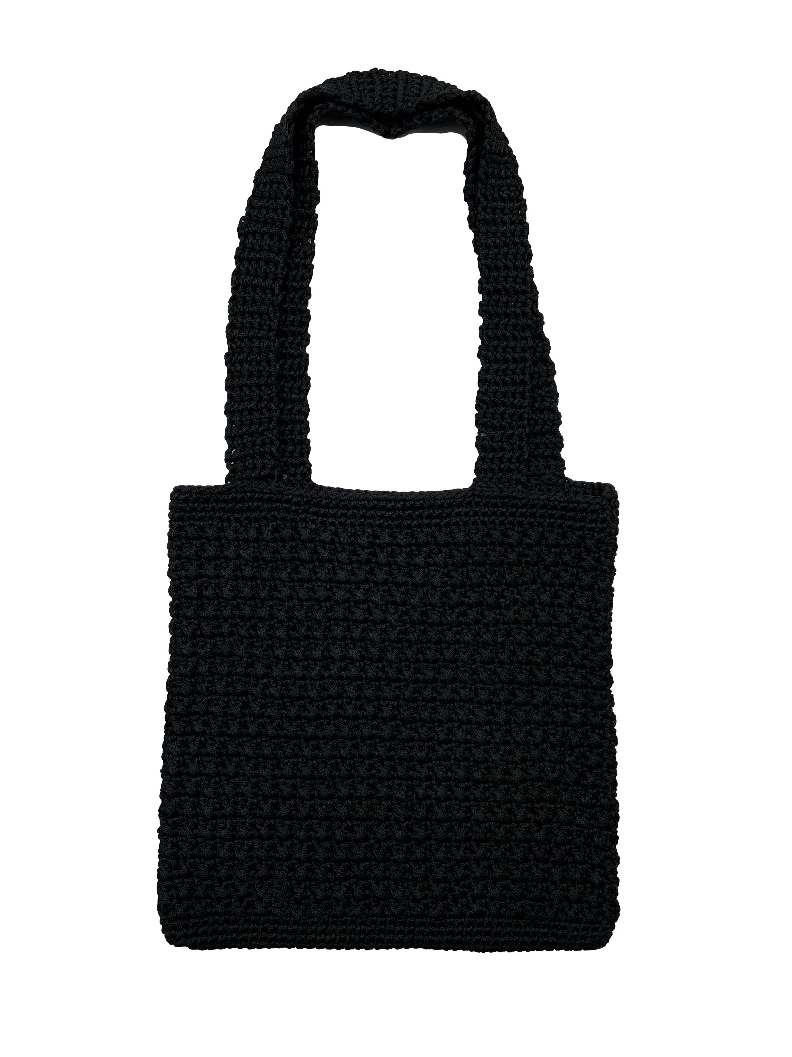Tote bag negro a crochet, doble asa. Medidas sin asa 32x35cm 