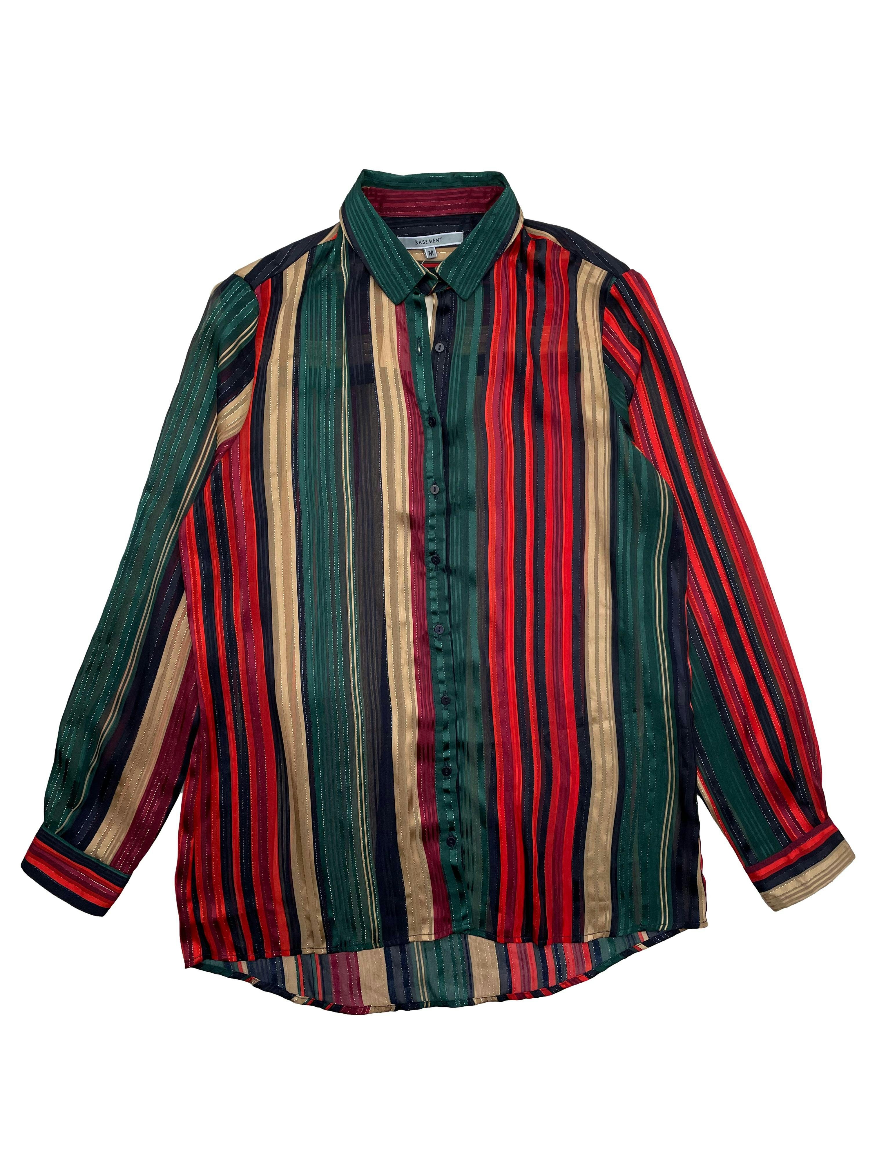 Blusa Basement de gasa, a rayas en tonos verdes, rojos y dorados con hilos metálicos. Busto 106cm, Largo 66cm.
